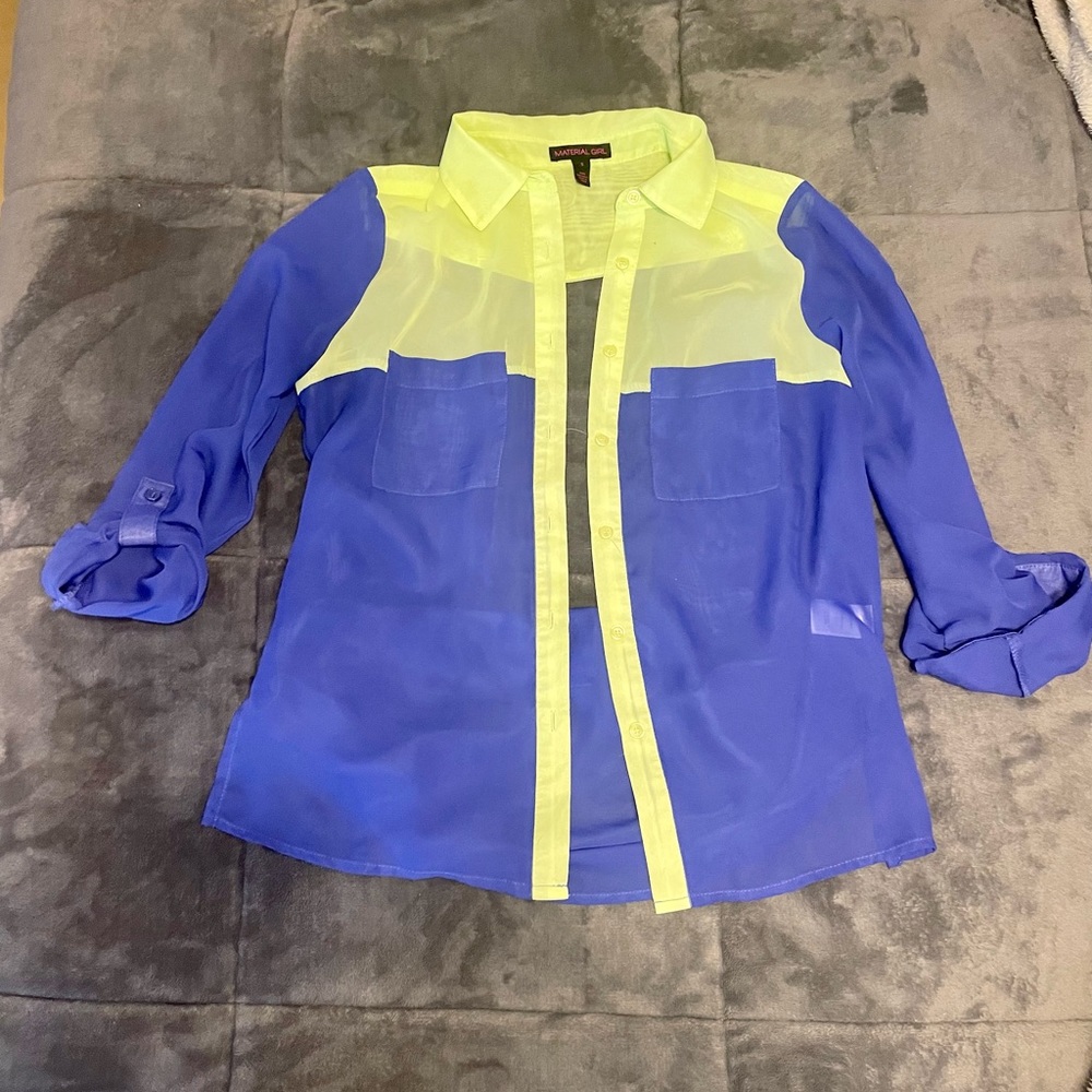 Bright fun back top 🥳